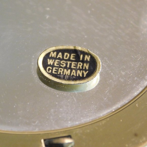 Vintage Renaissance Art Deco Compact Mirror - Picture 4 of 9